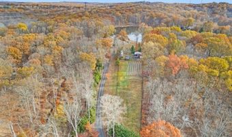 41 Kilroy Rd, Andover, NJ 07821