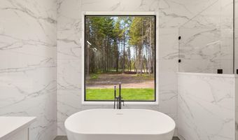7518 E Duke Ln, Athol, ID 83801