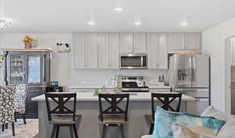 715 Apex Trl, Ault, CO 80610