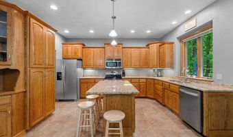 N3880 ANITA WIECKERT Road, Appleton, WI 54913