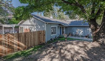 2653 NE Genet Ct, Bend, OR 97701