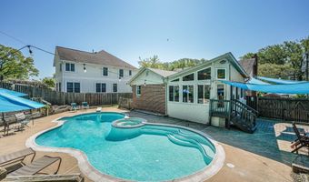 7306 WAYNE Dr, Annandale, VA 22003