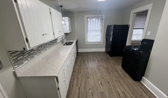 2707 E Lynn St, Anderson, IN 46016