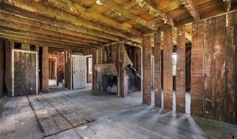 533 Scituate Ave, Cranston, RI 02921