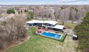 14122 Prairie Rd NW, Andover, MN 55304