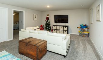 3028 NW Northwood Ln, Ankeny, IA 50023