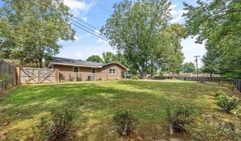 18 Sandra Ln, Athens, AL 35611