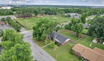 2406 SE 15Th St, Bentonville, AR 72712