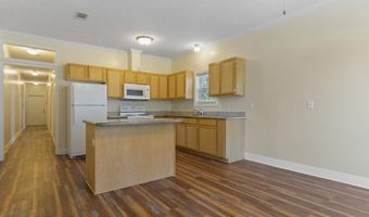 316 Saint Francis St, Bay St. Louis, MS 39520