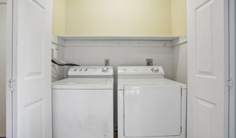 10 Tanglewood Dr, Danbury, CT 06811