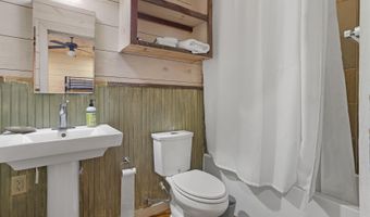 774 Davis Rd, Benton, MS 39039