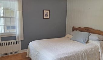 72 Green Mdw, Brattleboro, VT 05301
