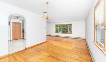 245 Barrett Rd, Alloway, NJ 07422