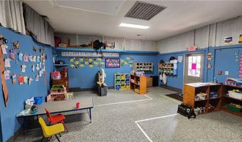 406 S Main St, Archie, MO 64725