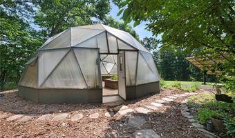 464 Poole Rd, Ball Ground, GA 30107