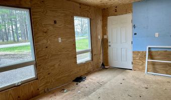 28 Mount Vernon Rd, Augusta, ME 04330
