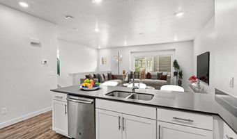 1013 W SAPPHIRE PEAK, Bluffdale, UT 84065