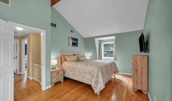 7 Beechwood Cir, Cromwell, CT 06416