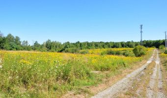 1765 Ohio St, Bangor, ME 04401