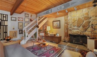 1722 Treetop Trl, Akron, OH 44313