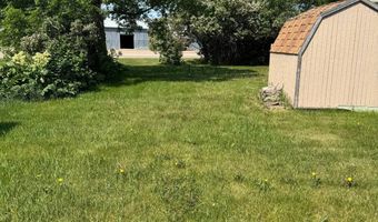 216 4th St E, Bottineau, ND 58318