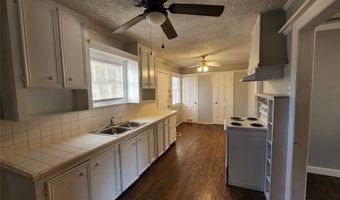 3249 S 11th St, Abilene, TX 79605