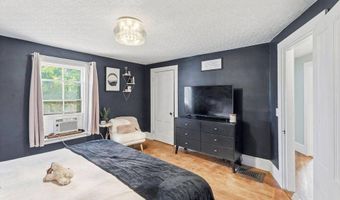 74 Webster Ave, Bangor, ME 04401