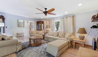 1571 County Rd 565, Alloway, NJ 07461