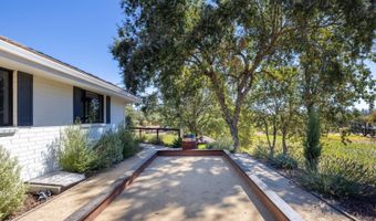 875 White Cottage Rd N, Angwin, CA 94508