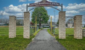 34 Bell St, Bayville, NJ 08721