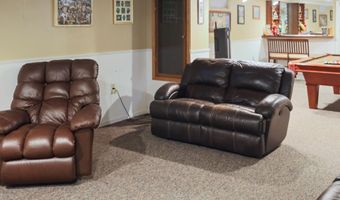 626 NE 16th Ave, Aberdeen, SD 57401