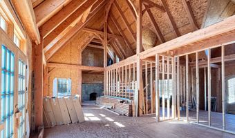 5 Liberty Ln, Barrington, NH 03825