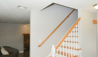 39 Warner St, Bristol, CT 06010