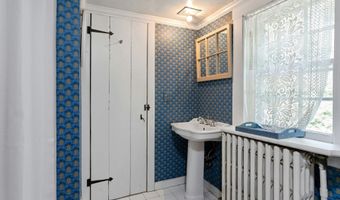 64 Old Kings Hwy S, Darien, CT 06820