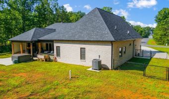336 Somerset Dr, Appomattox, VA 24522