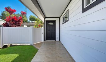 1379 A Manu Aloha St B, Kailua, HI 96734