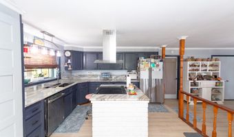 1092 Jolene Rd, Basile, LA 70515