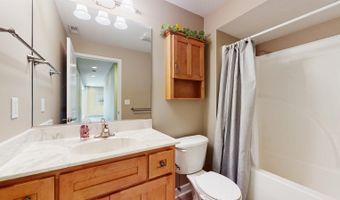26255 Country Side Dr, Adel, IA 50003