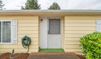 3800 Mountain View Dr SE 33, Albany, OR 97322