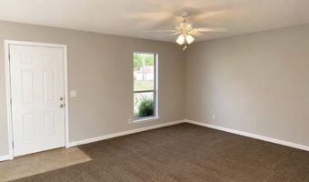 408 Dora St, Albertville, AL 35950