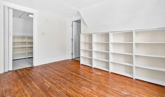 1015 E ELDORADO St, Appleton, WI 54911