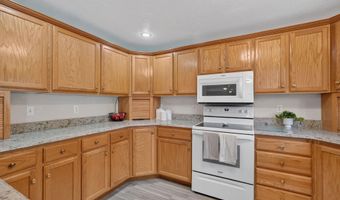 530 Highland St, American Falls, ID 83211