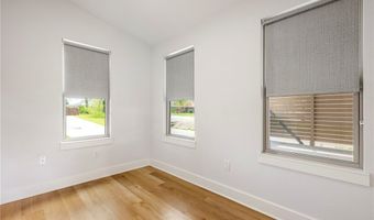 1808 SW D St, Bentonville, AR 72712