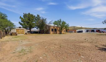 601 W Holland Ave, Alpine, TX 79830