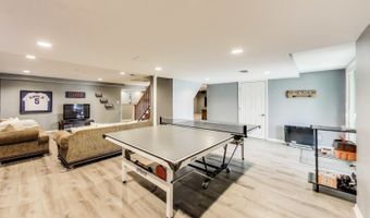 4116 N Terramere Ave, Arlington Heights, IL 60004
