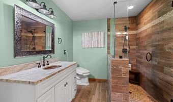 239 Back Nine Dr, Baneberry, TN 37890