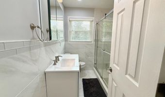 33 ANCHORAGE Blvd, Bayville, NJ 08721