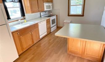 1916 3rd Ave SE, Austin, MN 55912