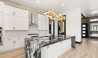 11041 Concord Valley Dr, Las Vegas, NV 89135