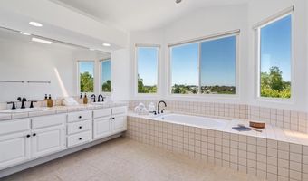 4926 Colusa Dr, Oceanside, CA 92056